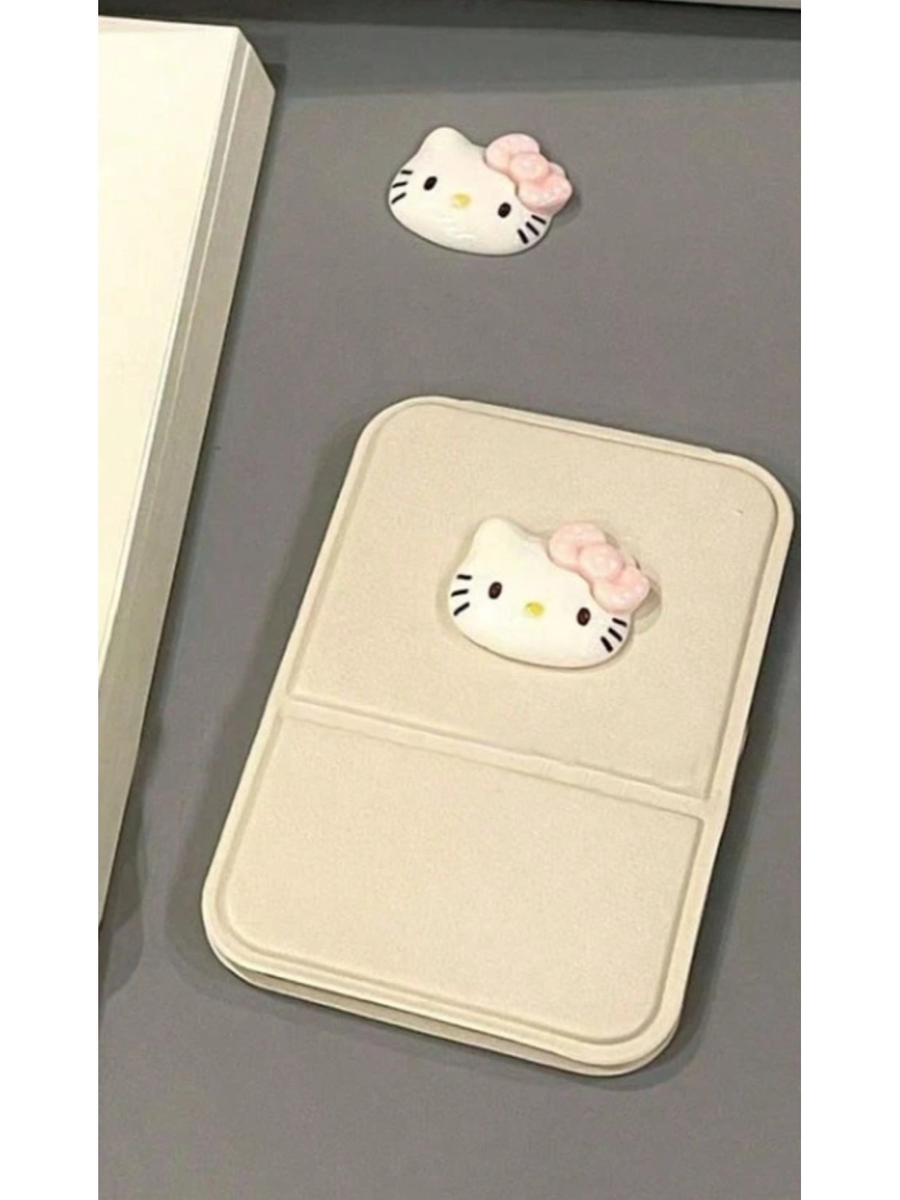 Hello Kitty Beige Folding Compact Mirror Cute Travel Makeup Mirror Portable